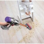Aspirateur balai V10